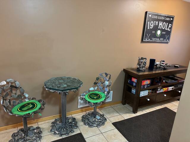 Large Pet-Friendly Family Cabins gallery image 4