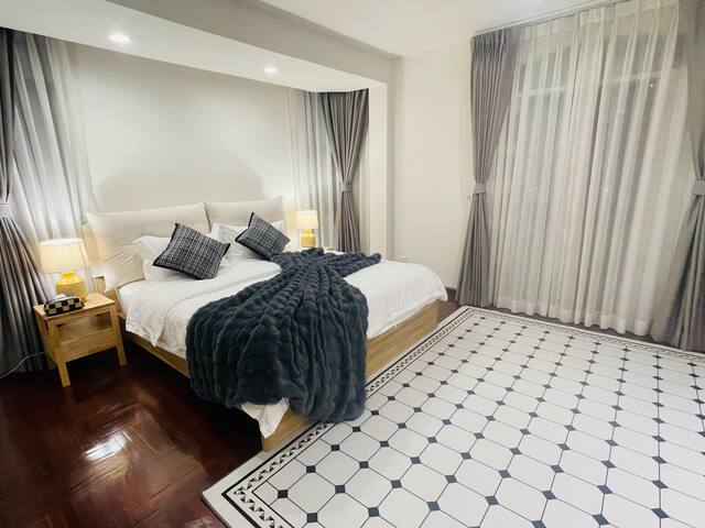 #5 素坤逸 泳池别墅 市中心 BTS 彭蓬步行900米 /Emsphere/NaNa/T 21 gallery image 5