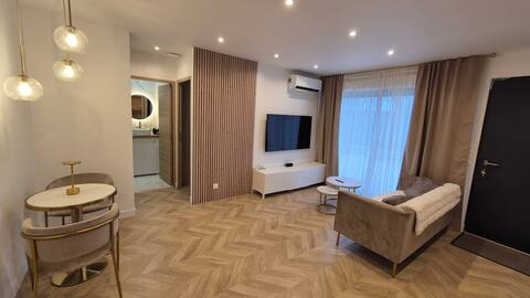 Cozy Setting with Private Terrace