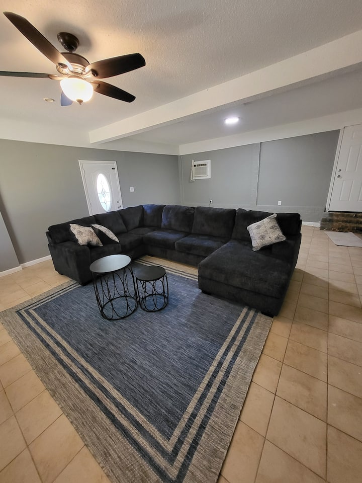 5 Bedroom Pool House - Bonaire, GA