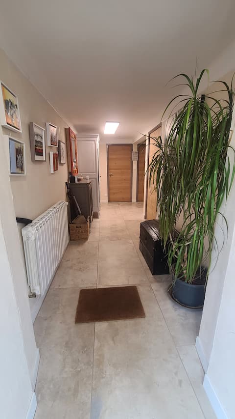 quiet accommodation equipped kitchen