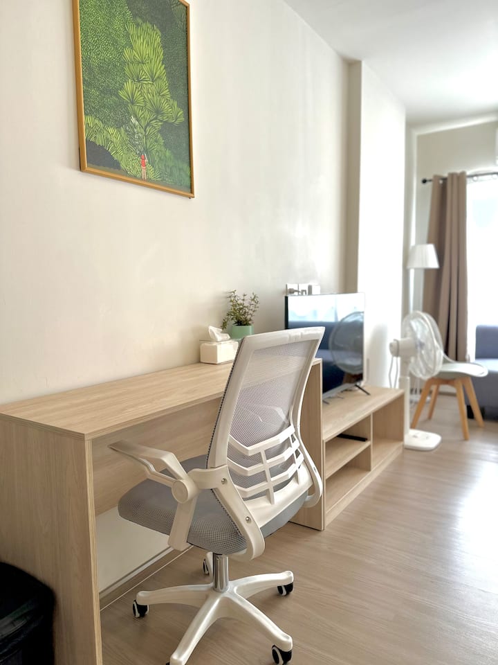 Workspace evidence from HayHuahin02 by Cloud9Stays
