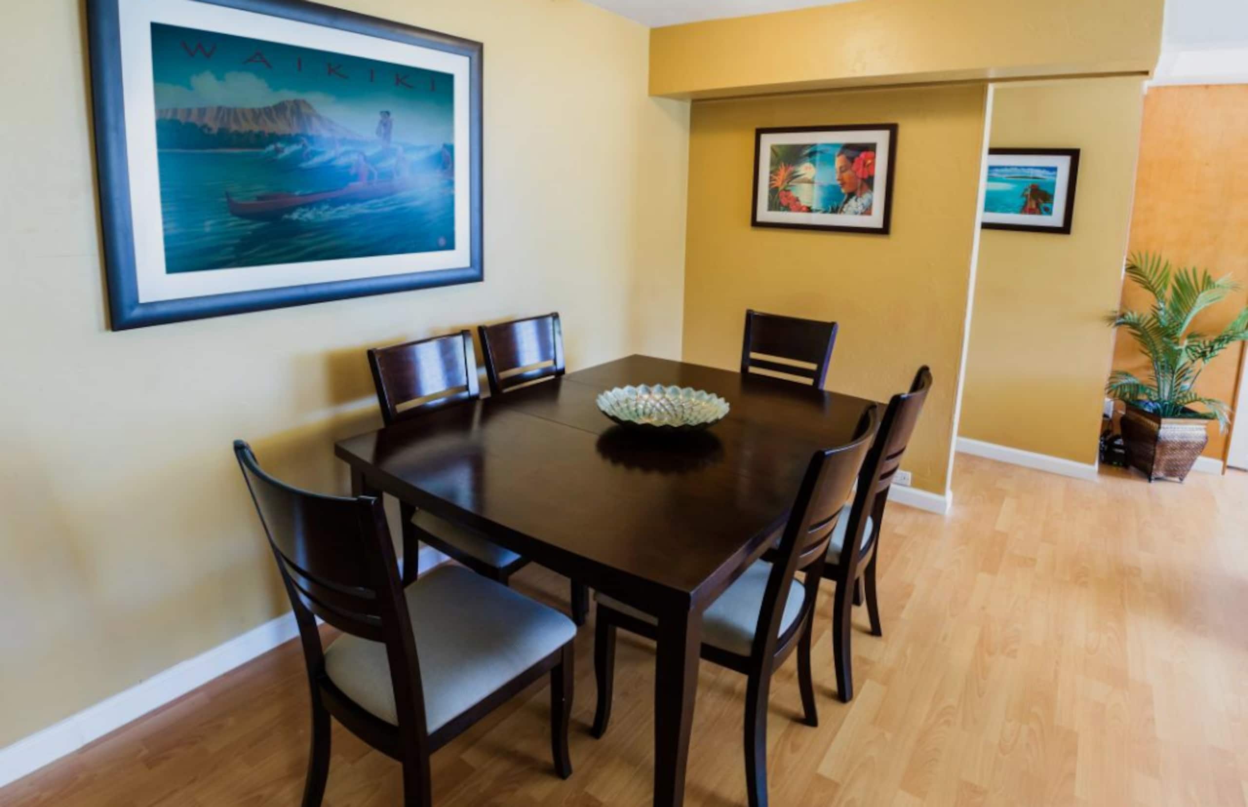 Place to stay in Honolulu · ★4.93 · 2 bedrooms · 3 beds · 2 private baths - Image 7