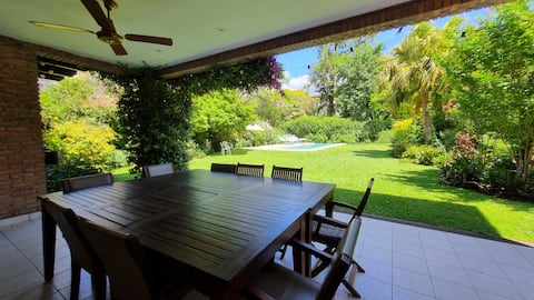 Premium Group House near Golf · San Isidro
