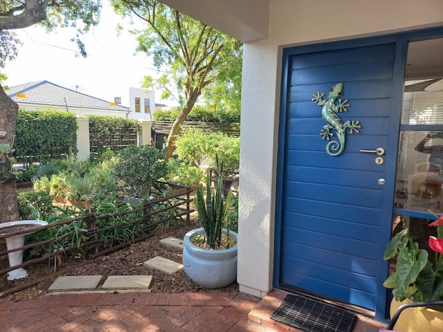 Open plan family home in Claremont