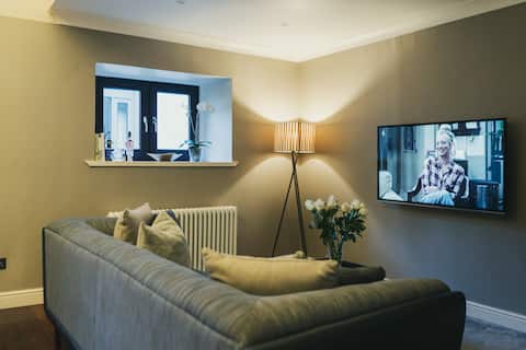 Top Airbnb: A Wee Retreat Cockburn, Edinburgh in Old Town