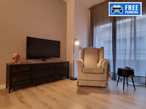 Cozy apartment with parking and EV charger