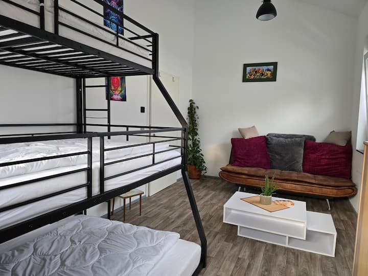 Ferienwohnung, Monteurzimmer, Radweg Station - Burg (bei Magdeburg)