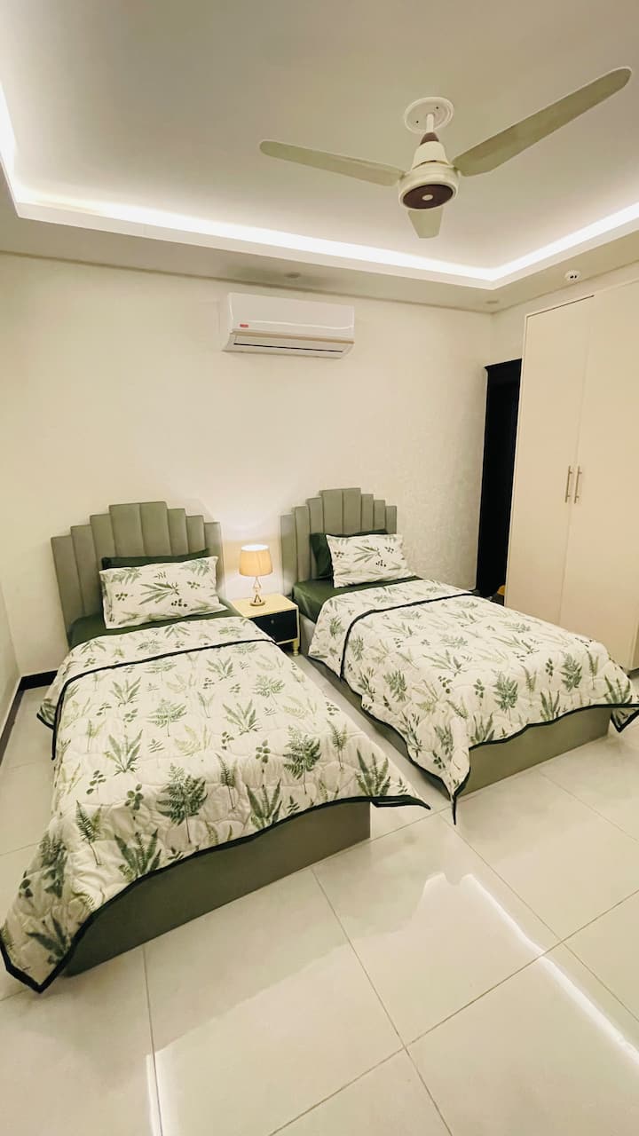 غرفة النوم 2