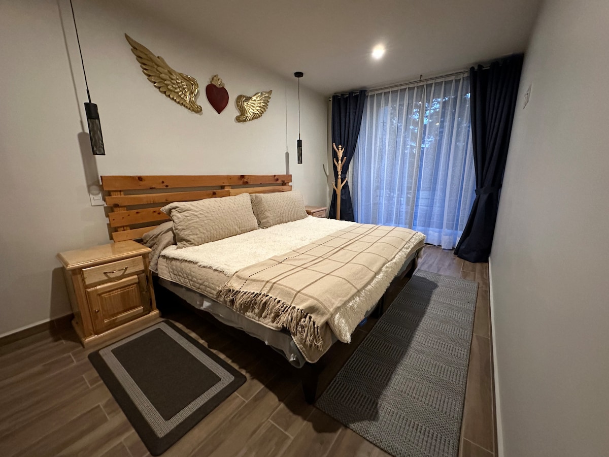 საძინებელი 1