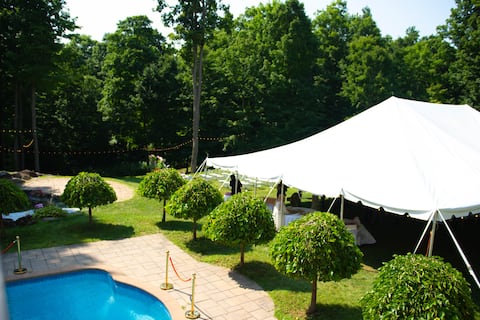 Halton Estate - Perfect For Large Gatherings