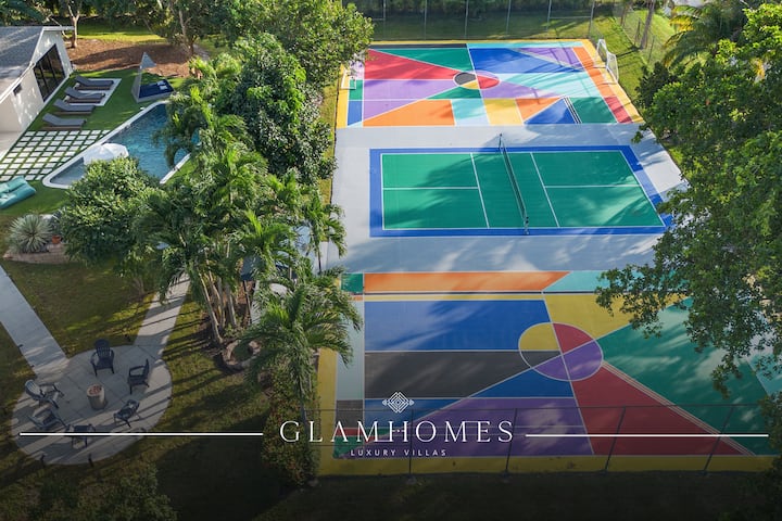 Platinum Villa | Karaoke •Pickleball •BKB •Soccer