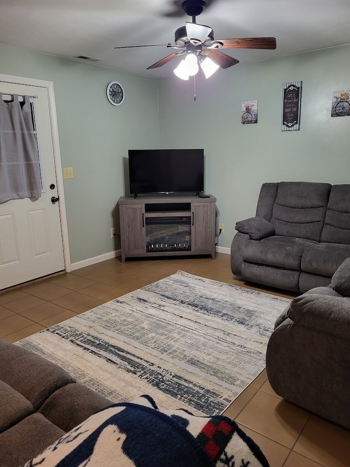 Calming Home Away From Home - Lake Murphysboro State Park, Murphysboro