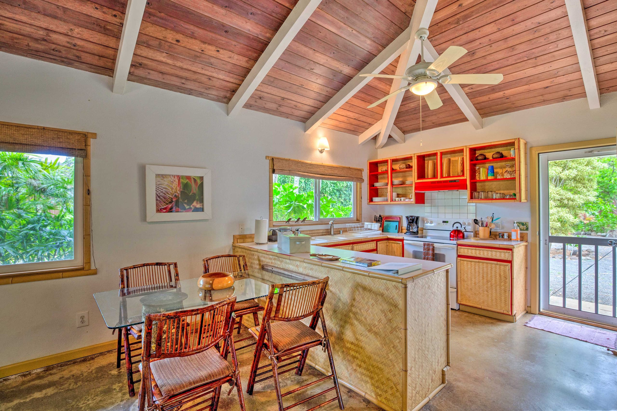Home in Kapaa · ★4.6 · 2 bedrooms · 3 beds · 1 bath - Image 15