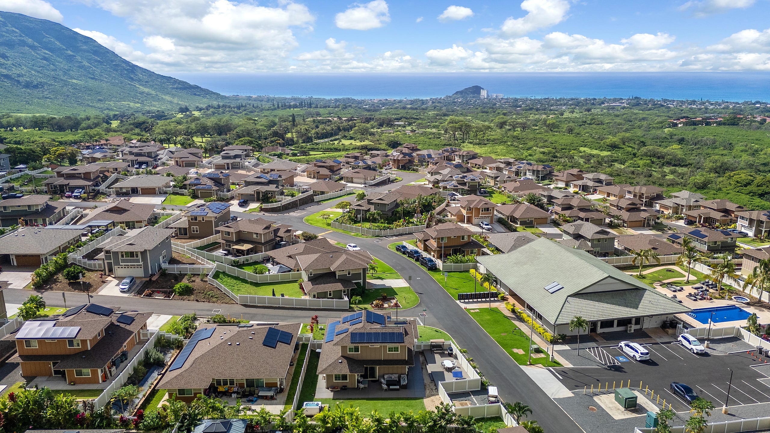 Home in Waianae · ★4.98 · 4 bedrooms · 5 beds · 2.5 private baths - Image 143