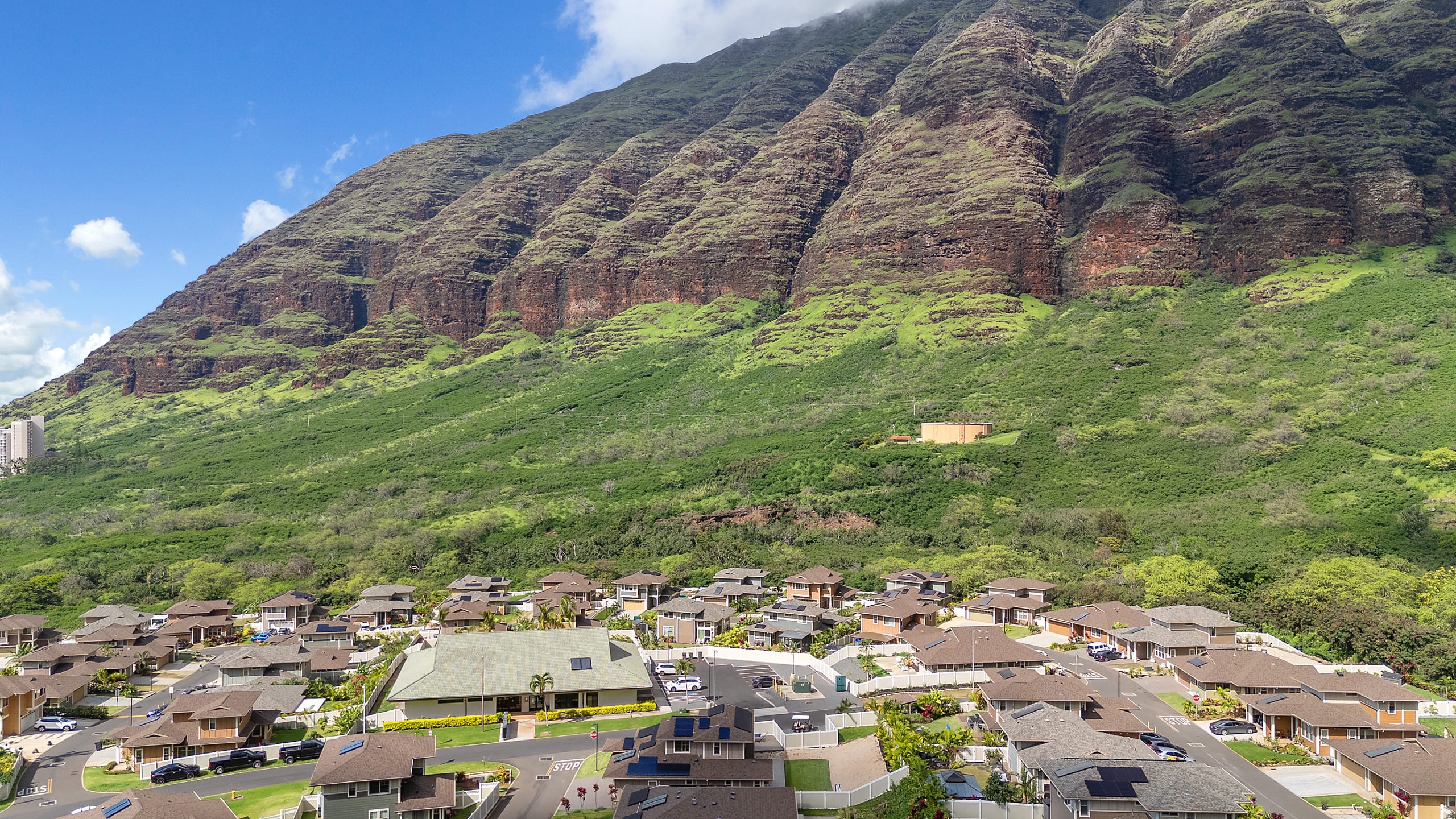 Home in Waianae · ★4.98 · 4 bedrooms · 5 beds · 2.5 private baths - Image 138
