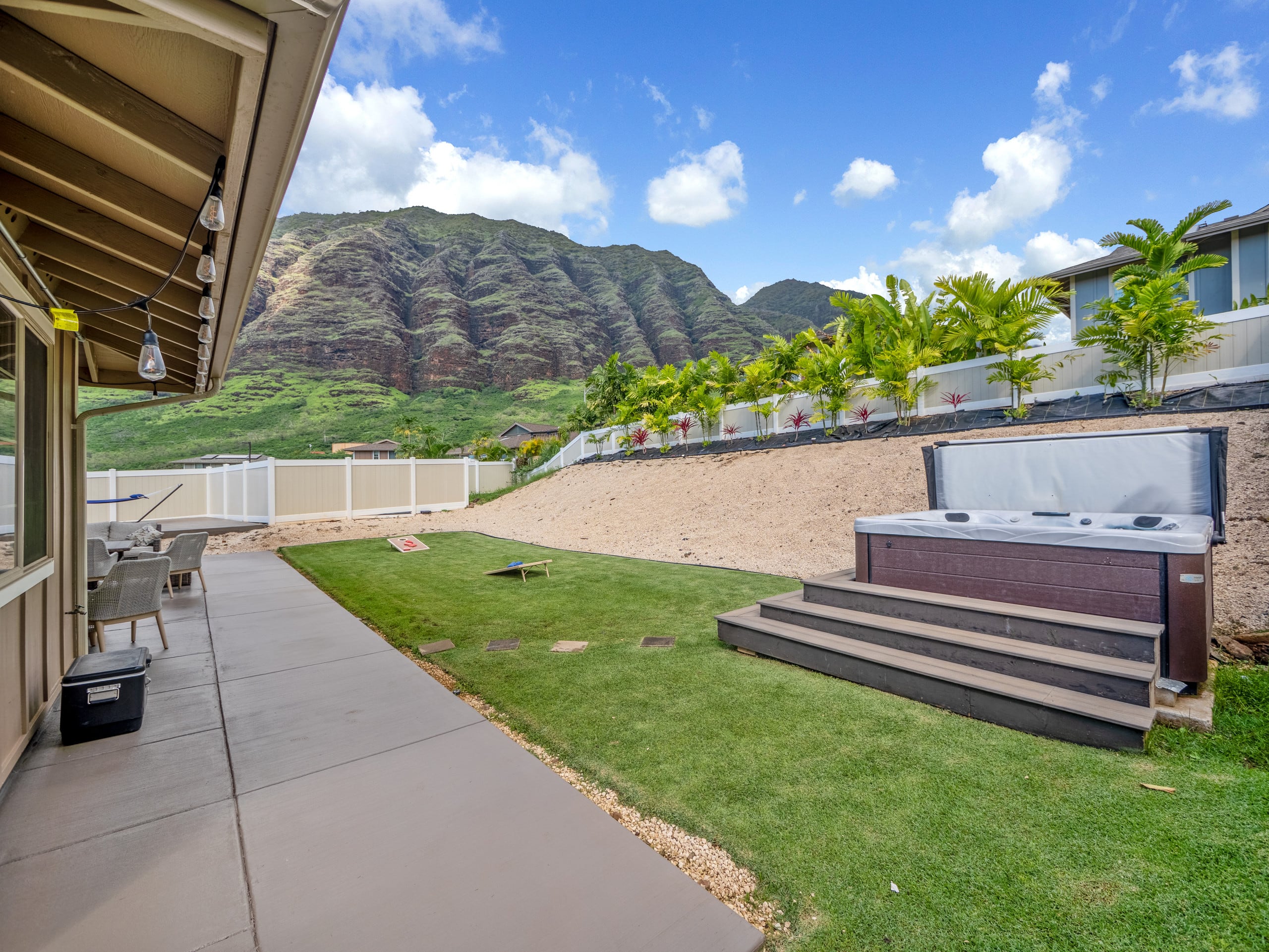 Home in Waianae · ★4.98 · 4 bedrooms · 5 beds · 2.5 private baths - Image 168