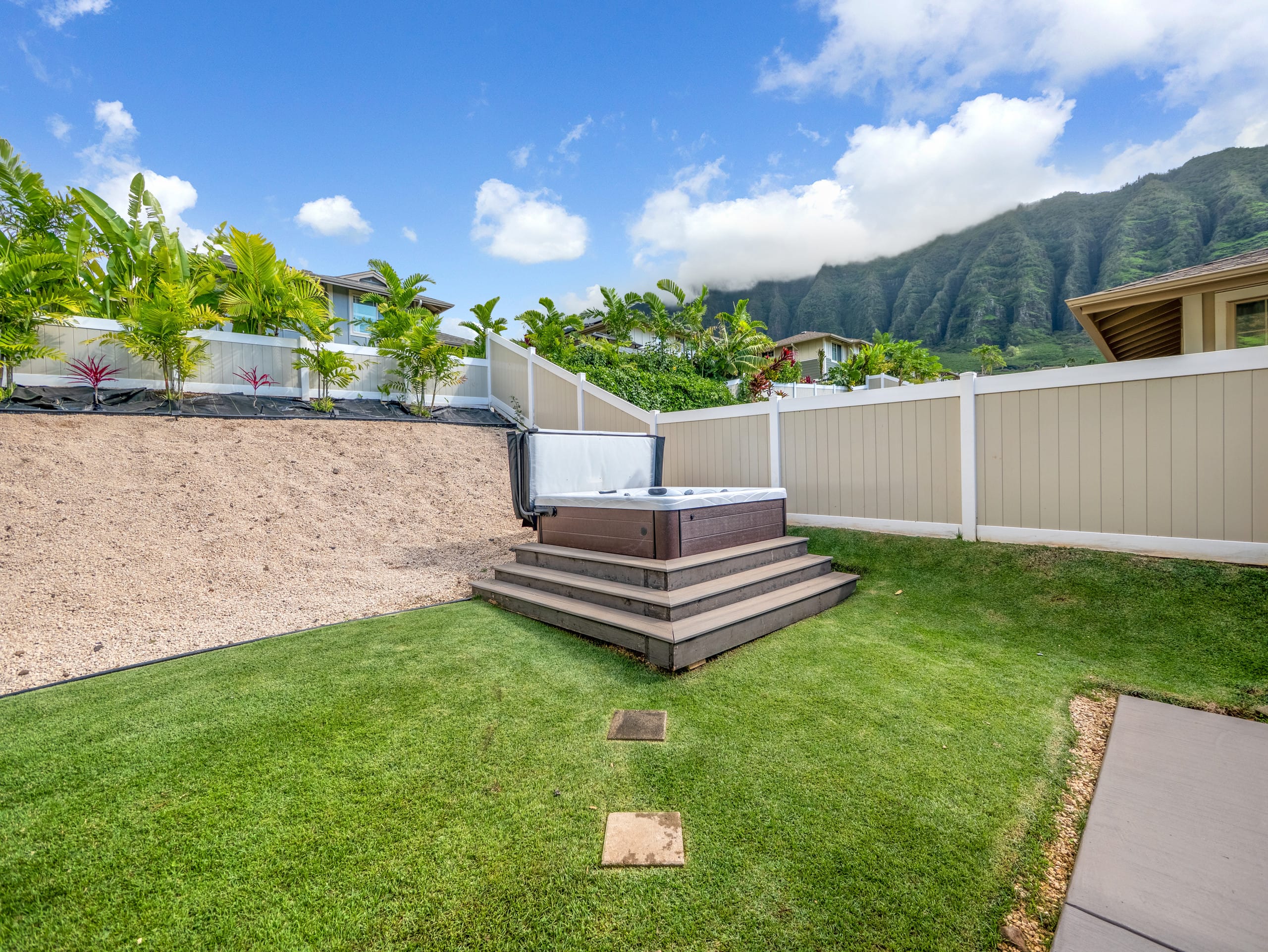Home in Waianae · ★4.98 · 4 bedrooms · 5 beds · 2.5 private baths - Image 166