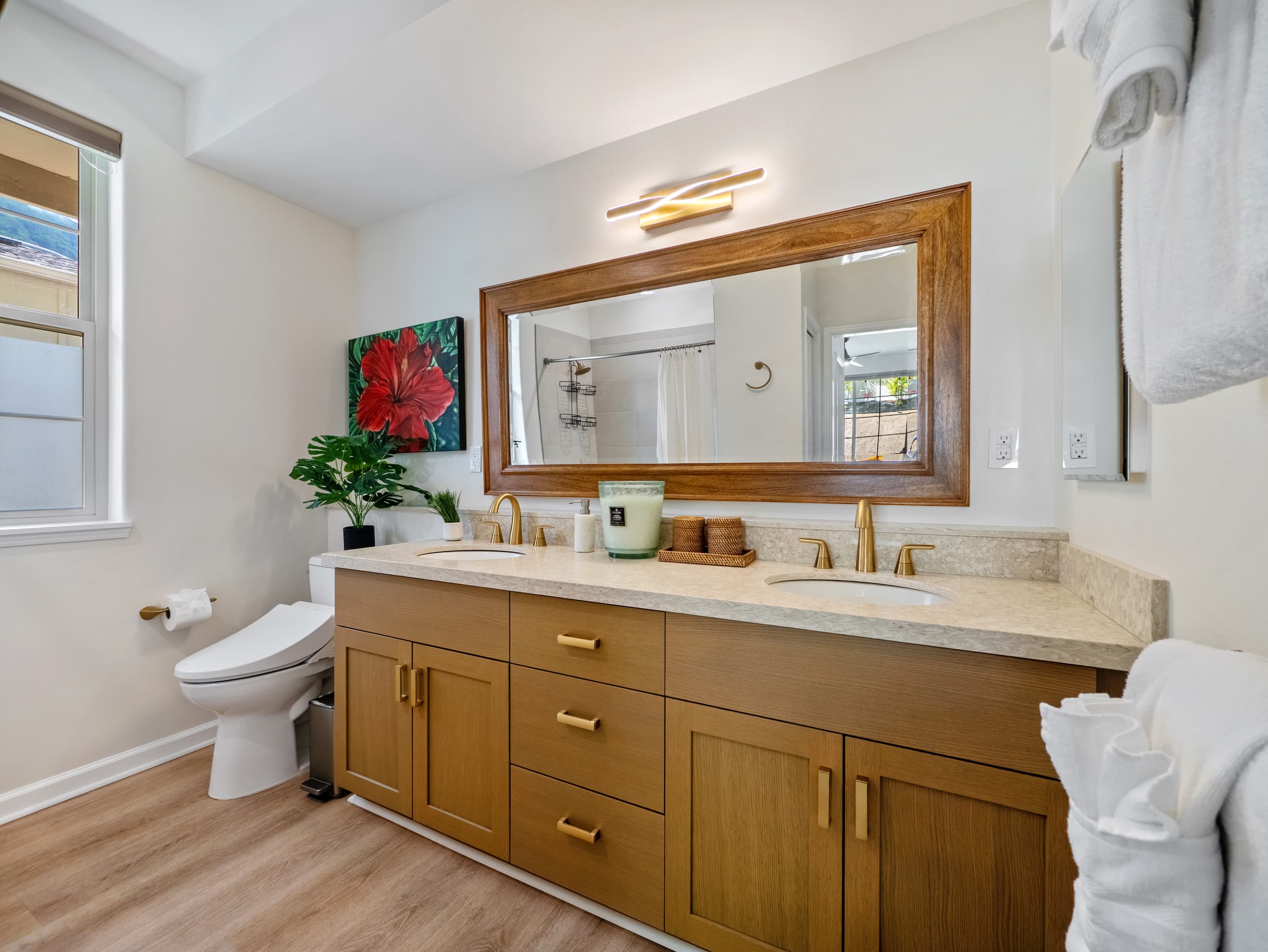 Home in Waianae · ★4.98 · 4 bedrooms · 5 beds · 2.5 private baths - Image 74
