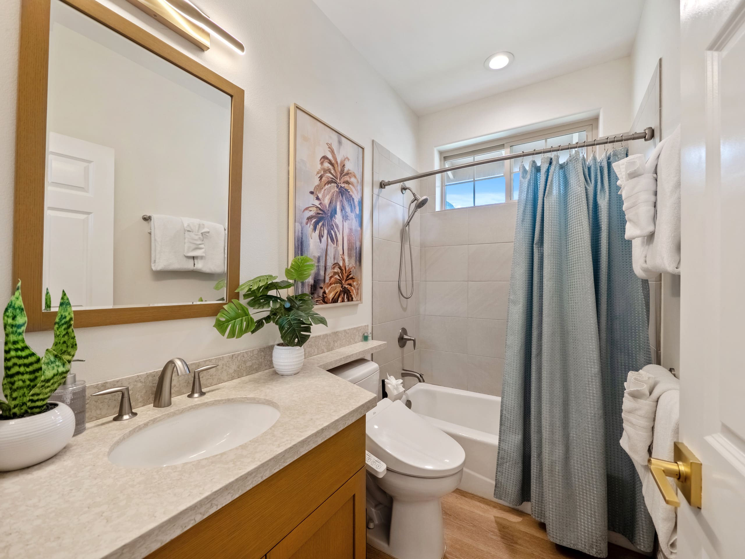 Home in Waianae · ★4.98 · 4 bedrooms · 5 beds · 2.5 private baths - Image 79