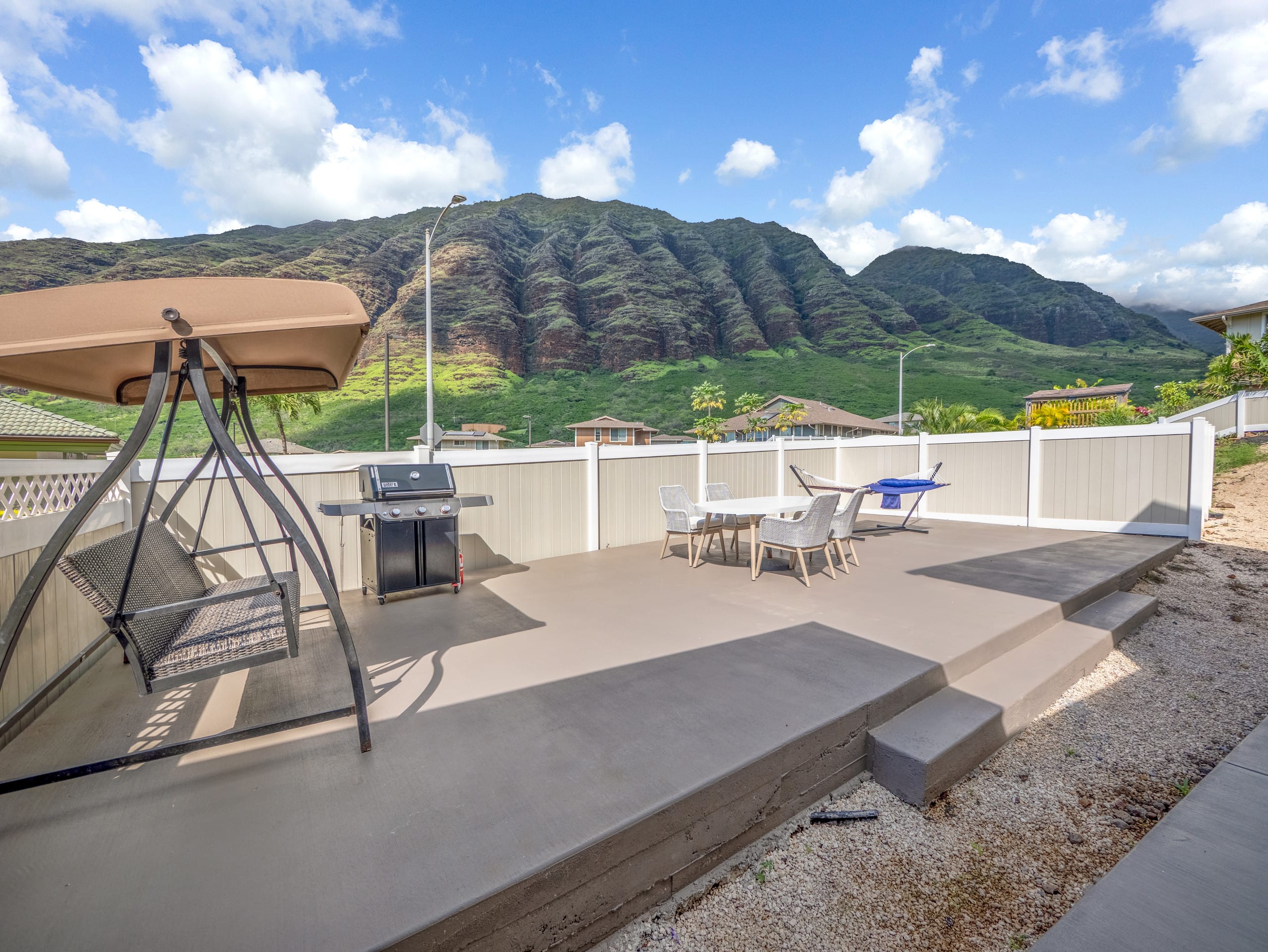 Home in Waianae · ★4.98 · 4 bedrooms · 5 beds · 2.5 private baths - Image 85