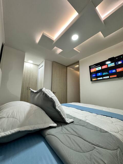 Luxury furnished and equipped apartment