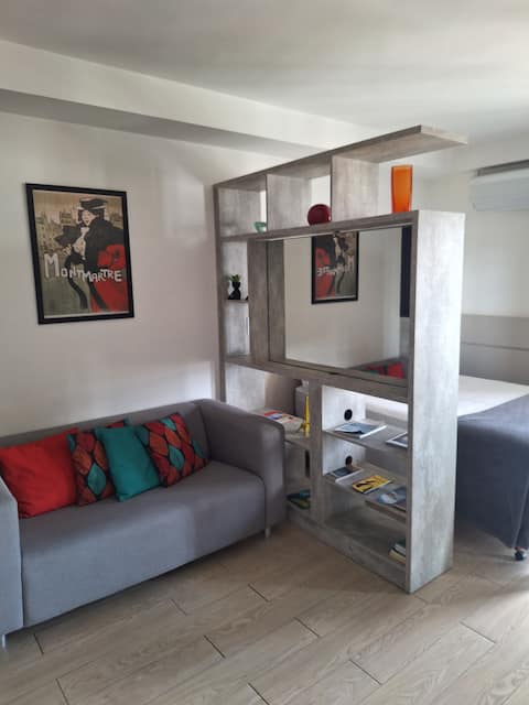 Imóvel de sucesso: Wonderful Central Studio with parking space at the HUB em Centro