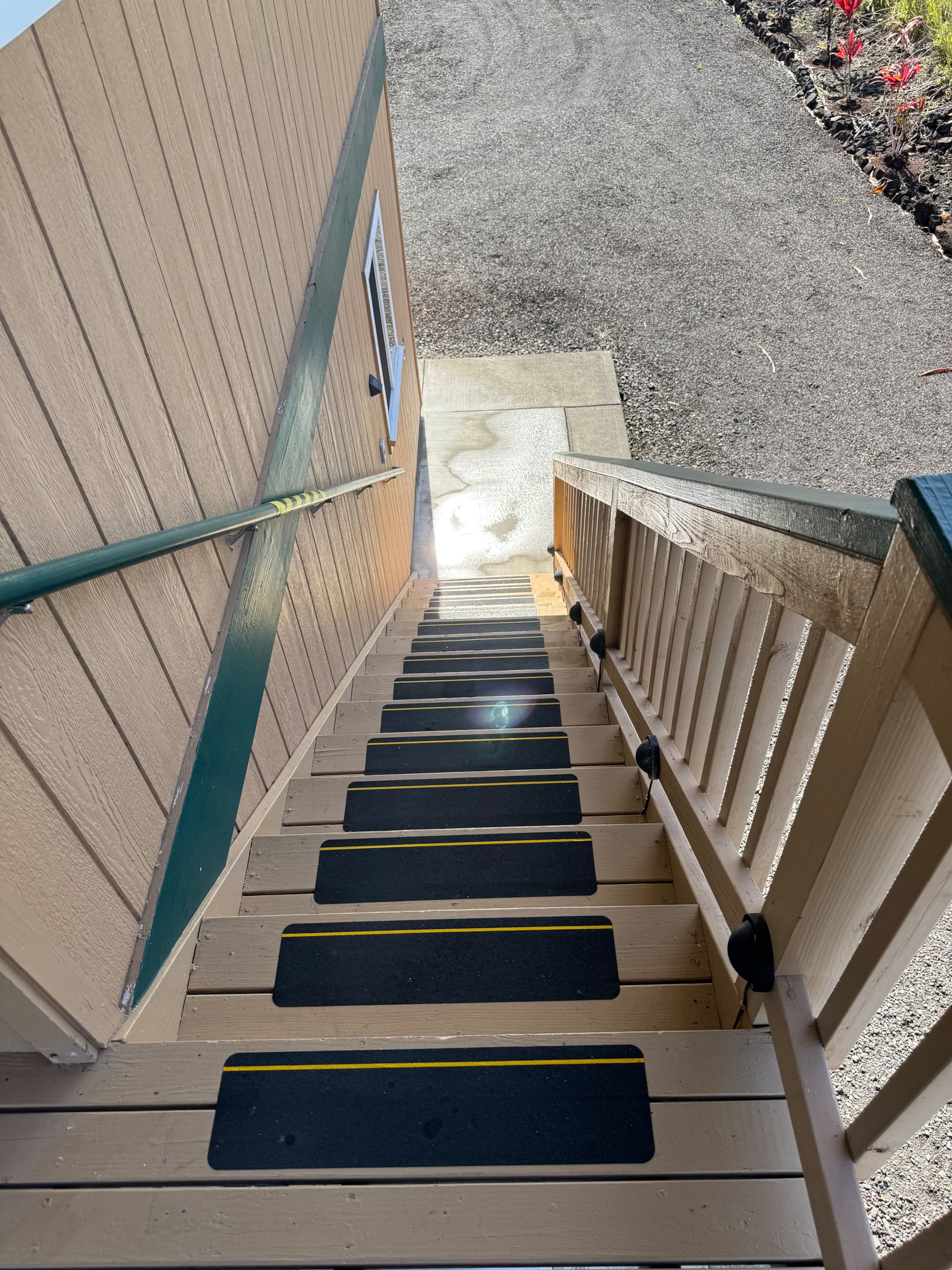 Home in Keaau · ★5.0 · 1 bedroom · 3 beds · 1 private bath - Image 40