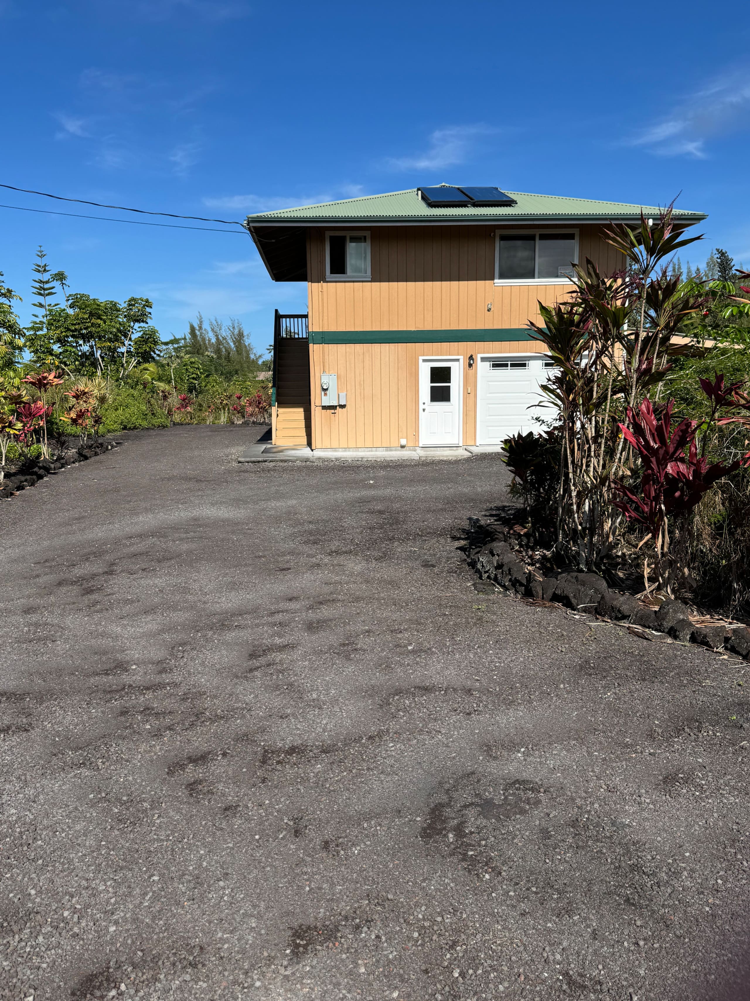 Home in Keaau · ★5.0 · 1 bedroom · 3 beds · 1 private bath - Image 36