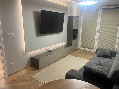 Top Airbnb: New and cozy apartment. Close to the stadium, SWPS in Praga Południe