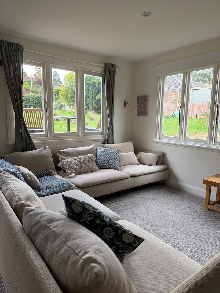 Light And Spacious, One-bedroom Garden Cottage - Blackheath