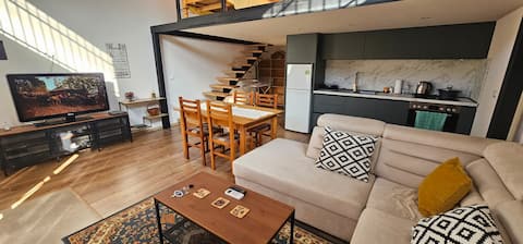 Top Airbnb: Teba's Peaceful Garden in Njësia Bashkiake Nr. 6