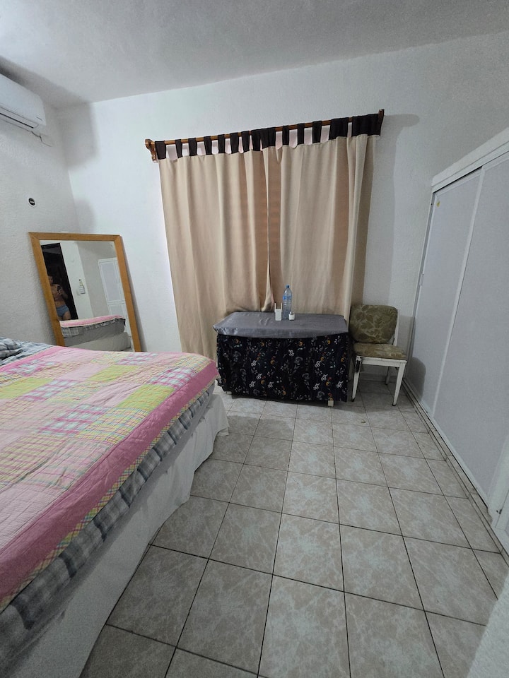 Спална соба 2