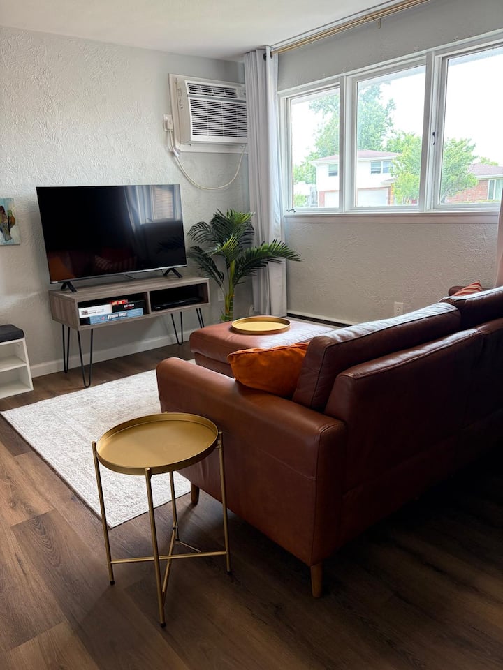 Guesthouse In Peoria Heights - Peoria Zoo, Peoria