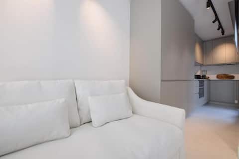 Successful Airbnb property: Unique Design Apartment | Private Rooftop Terrace in San Felipe Neri