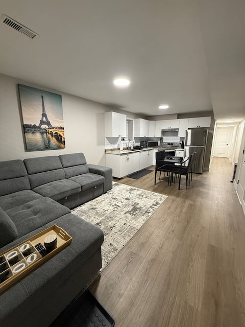 Top performing Airbnb: Cozy 2-Bed 1-Bath Suite With Private Patio in Aldergrove