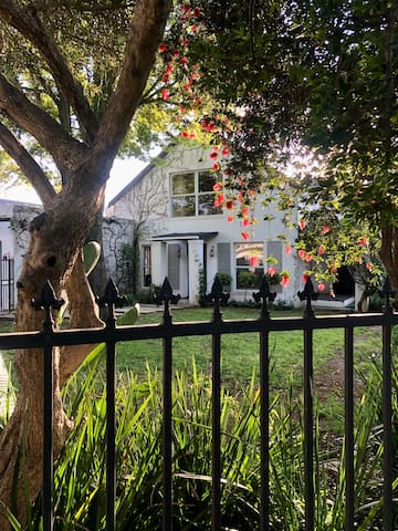 Berghshoop Durbanville