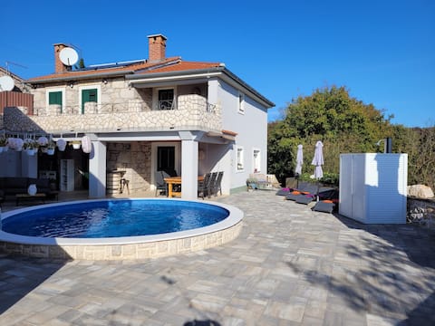 Rustic Krk