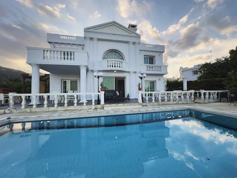 Perfect Cosy Villa & Pool, Girne