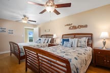 1785 Redfish Ln - Crystal Beach
