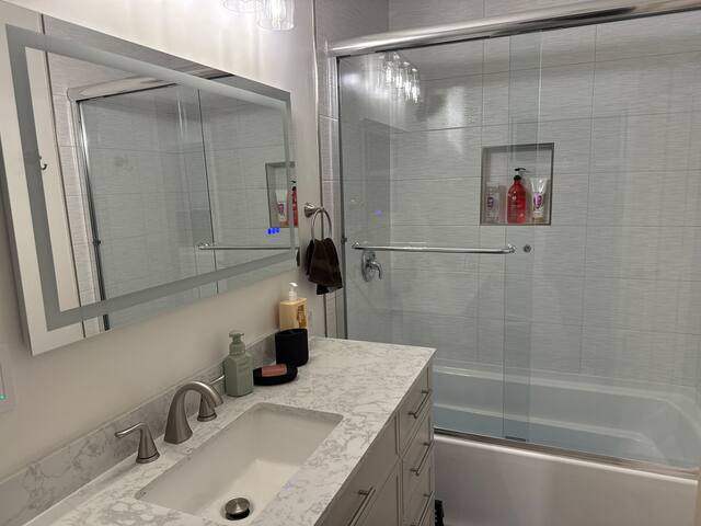 Single family home Santa Clara gallery image 2