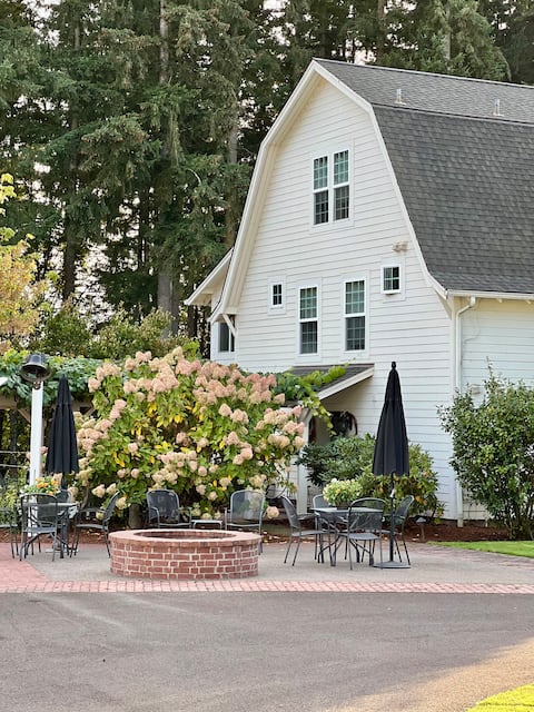 Aurora Heritage Farm