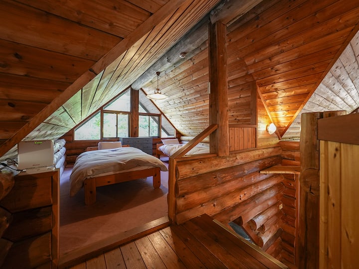 ・ [كامبانولا] ليست جميع الغرف مغلقة تمامًا.يمكنك الشعور بخصائص الكوخ الخشبي



