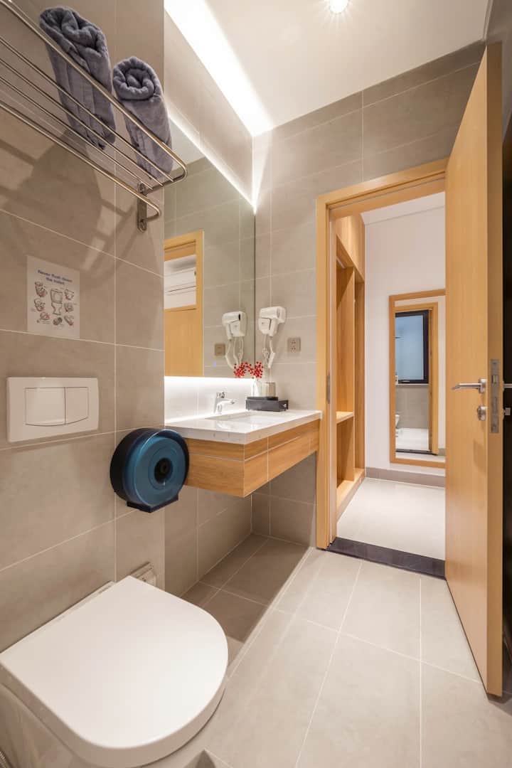 Hình ảnh Phòng tắm đầy đủ 4 1