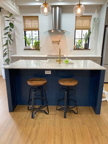 Central • Smart TVs • Playroom • 2 Kings & 2 Bunks gallery image 5