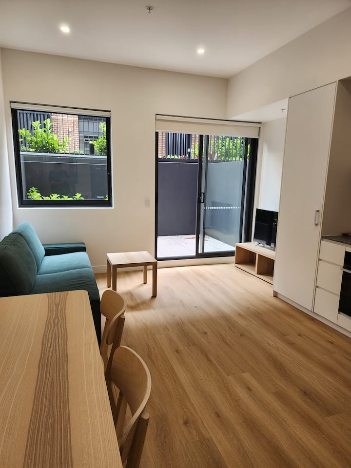 Cosy Unit Near Light Rail - Randwick