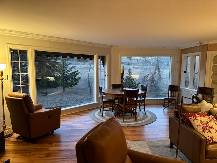 Luxury Creekside Icon - Rapid City, SD
