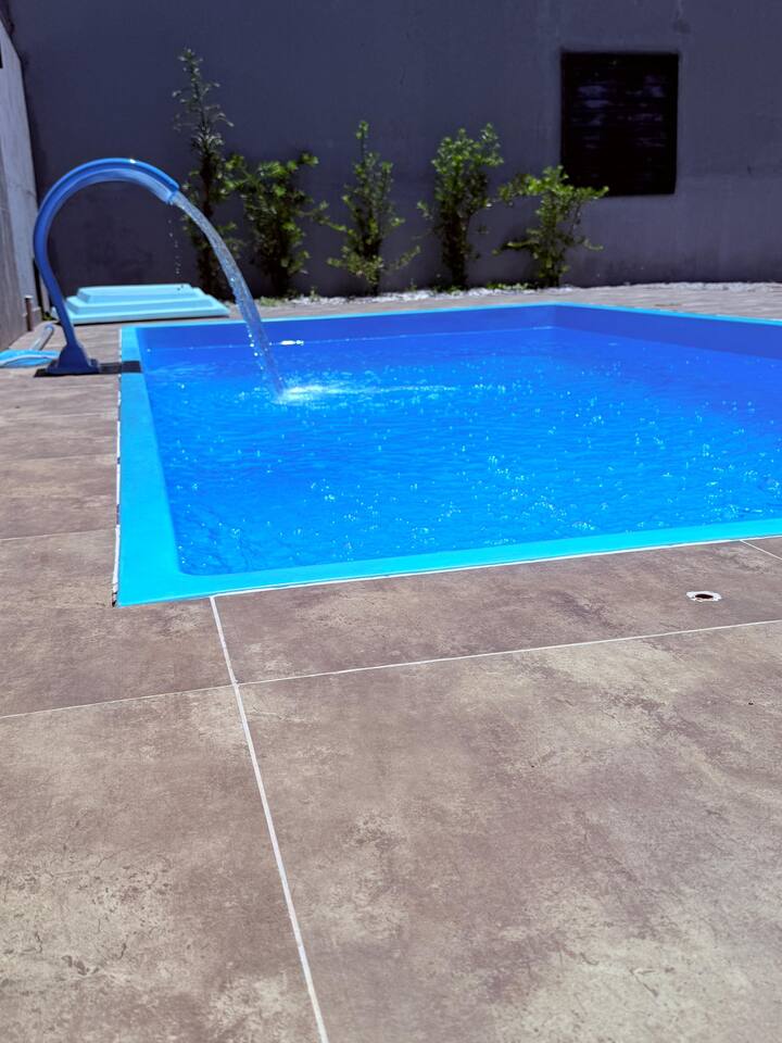 Casa Com Piscina, Caravelas, 150m Da Praia - Matinhos