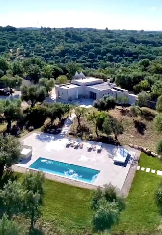 Trulli Olivetum + private pool by Trulli Casalina