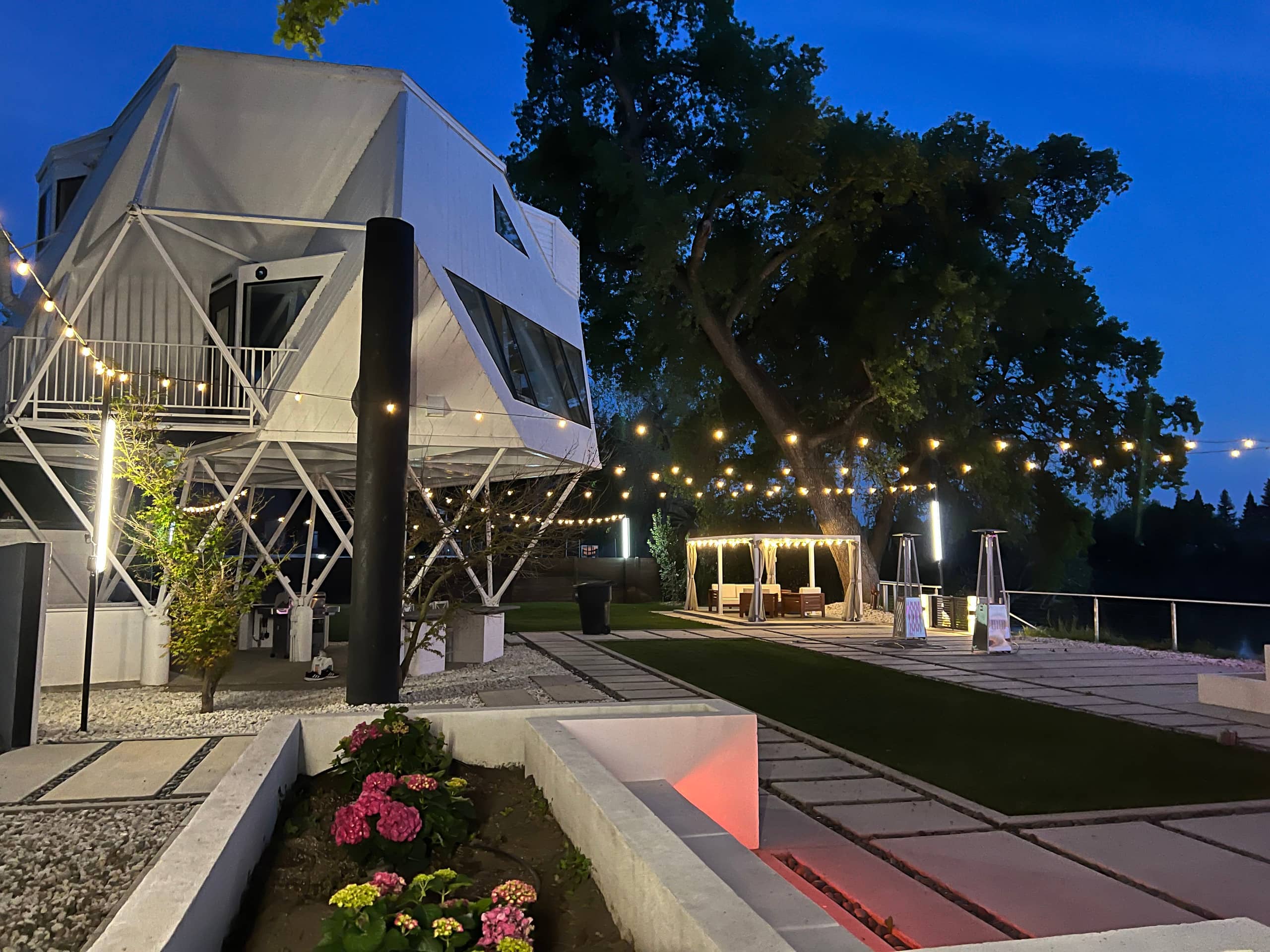 Spaceship Riverfront Home with Private Dock - Photo 315